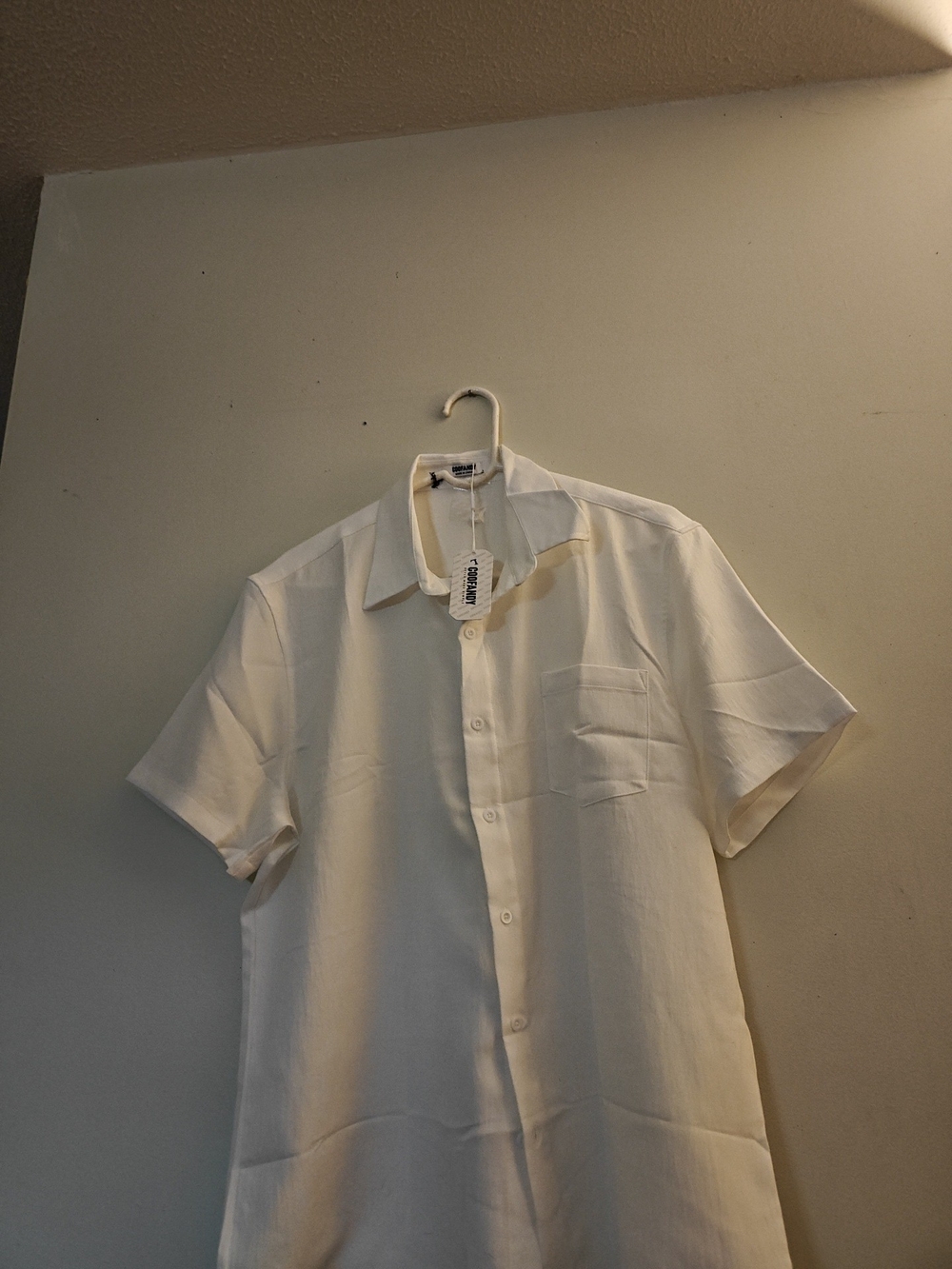 Coofandy Men's Casual Button Down Short-Sleeve  Shirt Beach Wear White